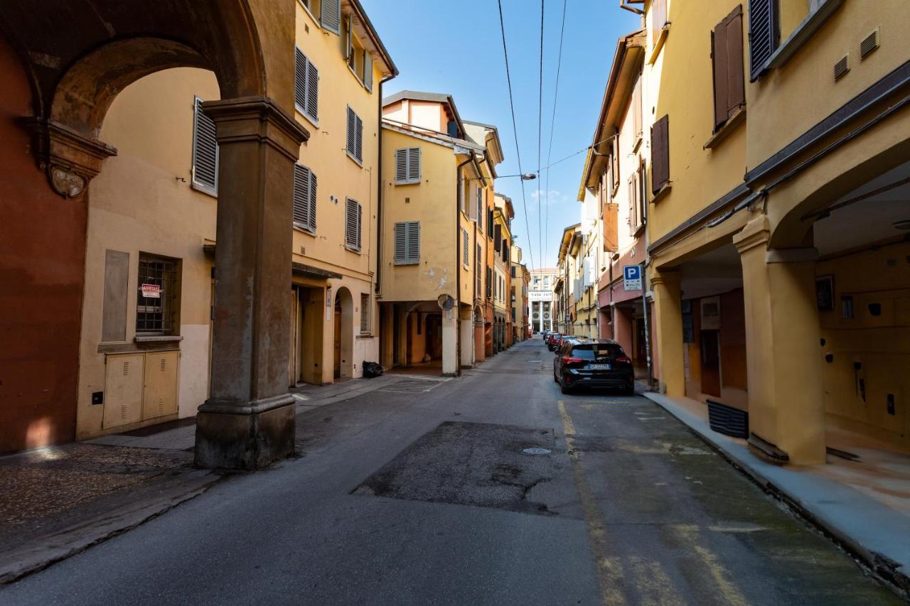 Appartamento Bologna'S Way Sguardo Sui Tetti Esterno foto